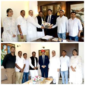 Dr. Sandeep Marwah Honoured by a Delegation of Social Workers from Across India