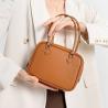 Perfect for errands, dates, or everyday glam – it’s your new arm candy essentia